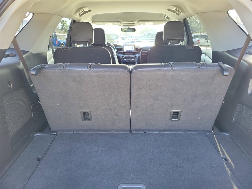 Used 2023 Ford Explorer Limited w/ Equipment Group 301A image 10