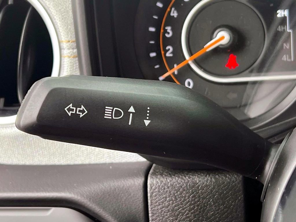 Certified 2025 Jeep Wrangler Sahara image 21