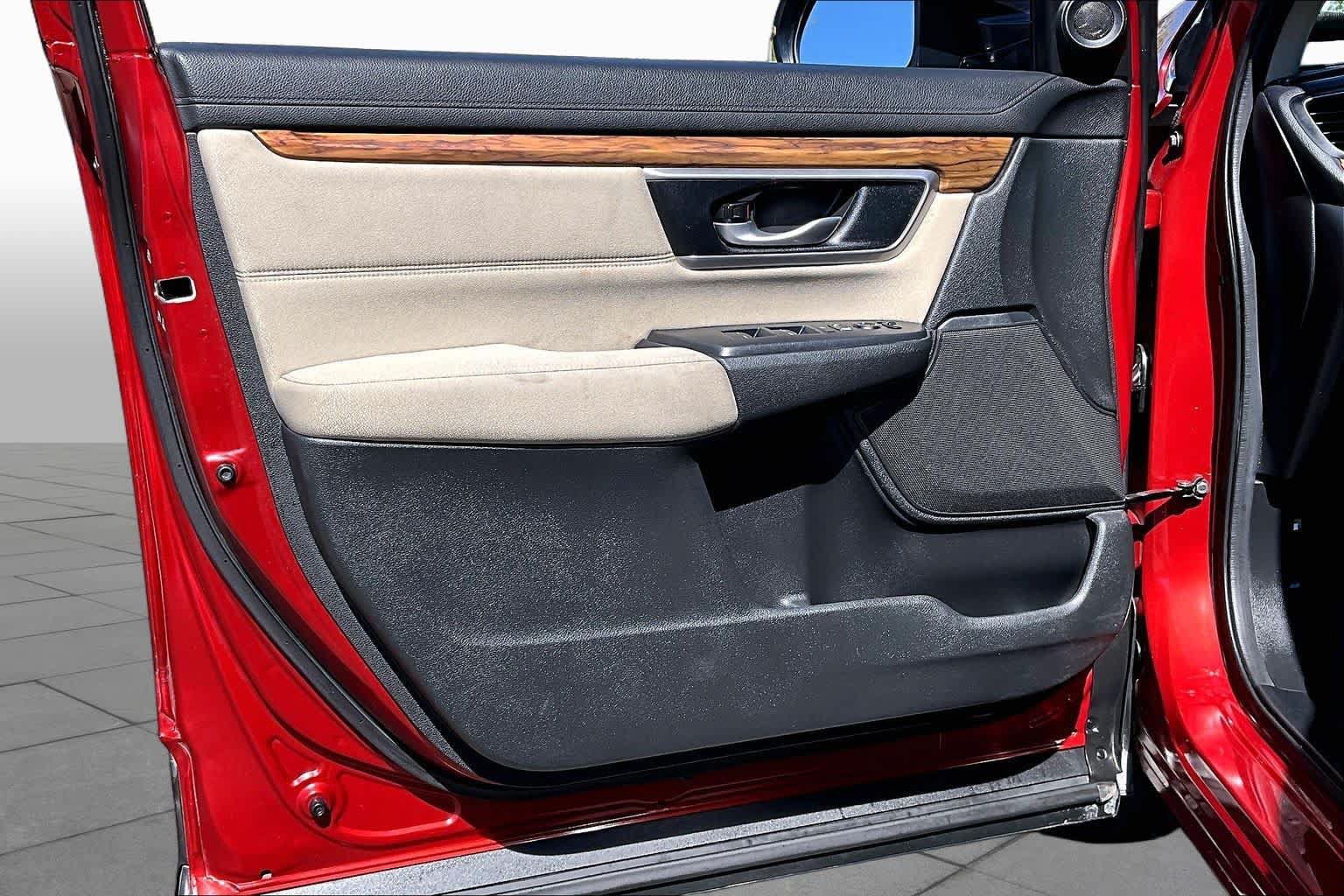 Used 2018 Honda CR-V EX image 21