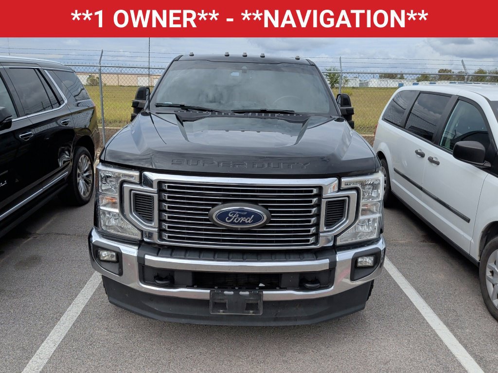 Used 2022 Ford F350 Lariat w/ Lariat Ultimate Package AWD/4WD image 2