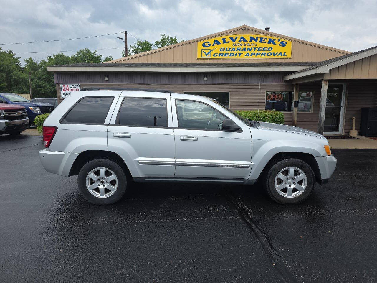 Used 2008 Jeep Grand Cherokee Laredo w/ Sun/Sound Group AWD/4WD image 5