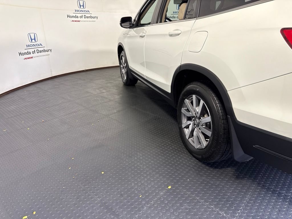 Used 2021 Honda Pilot EX image 11