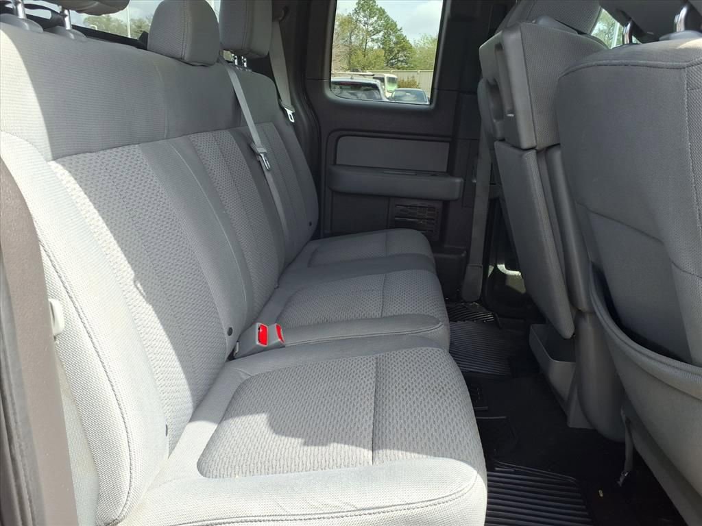 Used 2013 Ford F150 XLT w/ Mid Equipment Group image 23