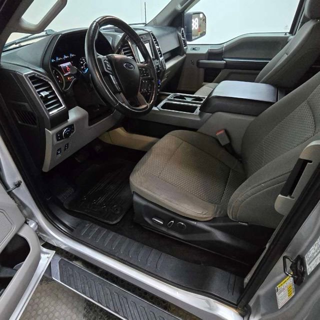 Used 2015 Ford F150 XLT w/ Equipment Group 302A Luxury image 19