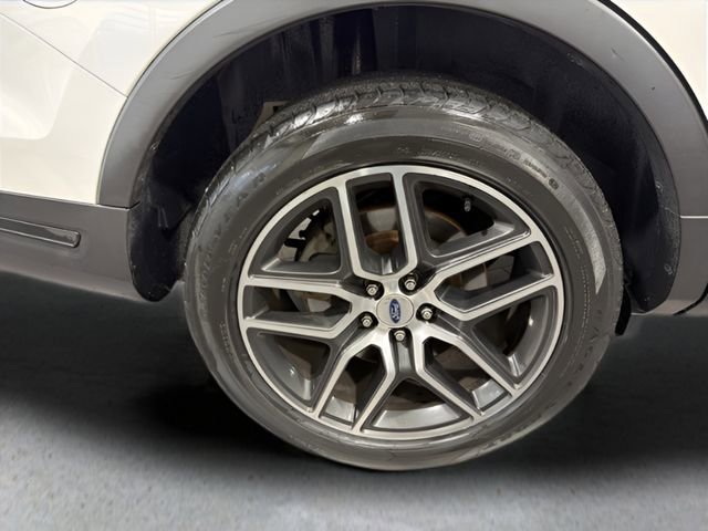 Used 2019 Ford Explorer Sport w/ Equipment Group 401A image 44