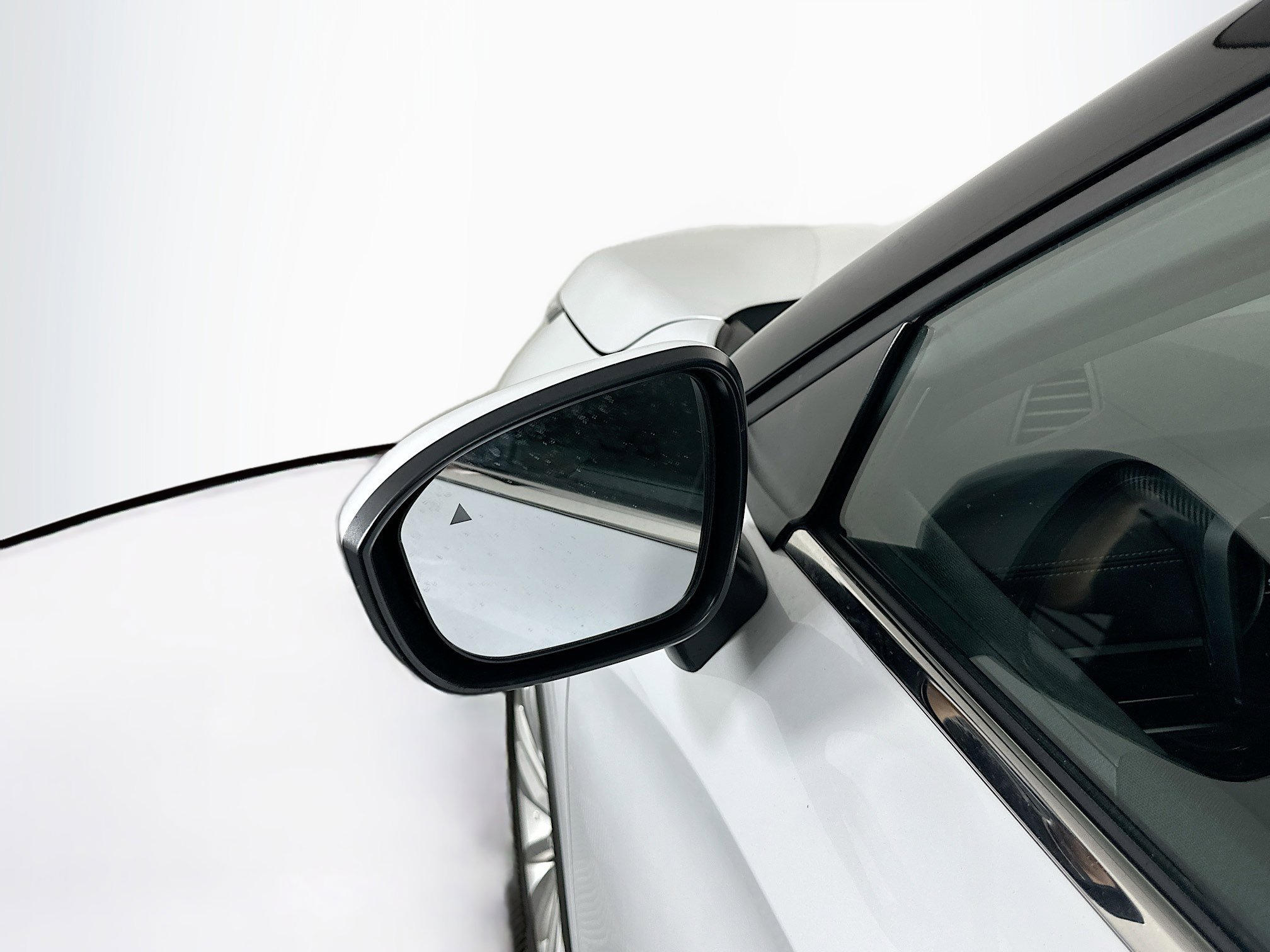 Used 2025 Mitsubishi Outlander ES AWD/4WD image 16