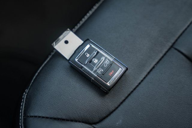 Used 2022 Jeep Grand Cherokee Limited 4xe image 52