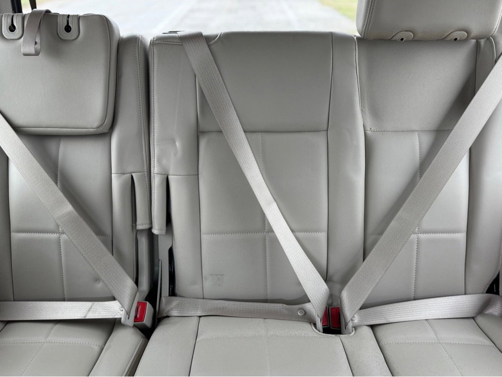 Used 2007 Lincoln Navigator Ultimate image 17