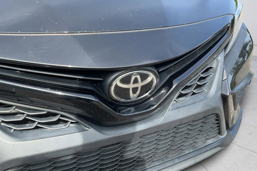 Used 2021 Toyota Camry SE FWD image 30