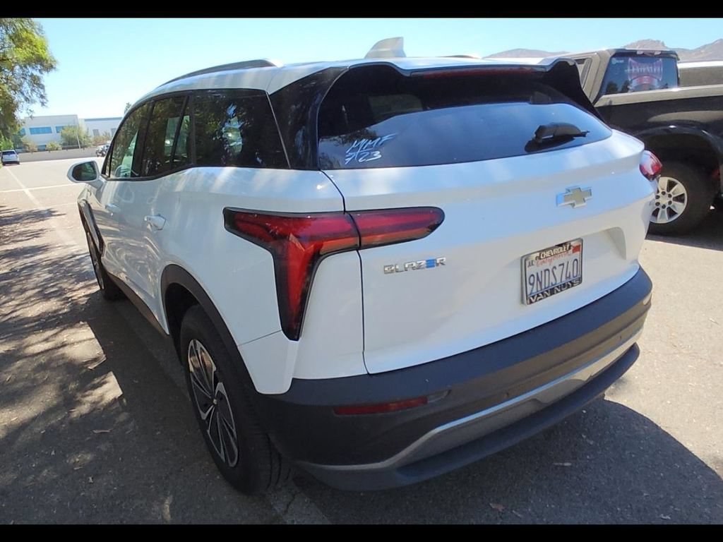 Used 2024 Chevrolet Blazer EV LT AWD/4WD image 4