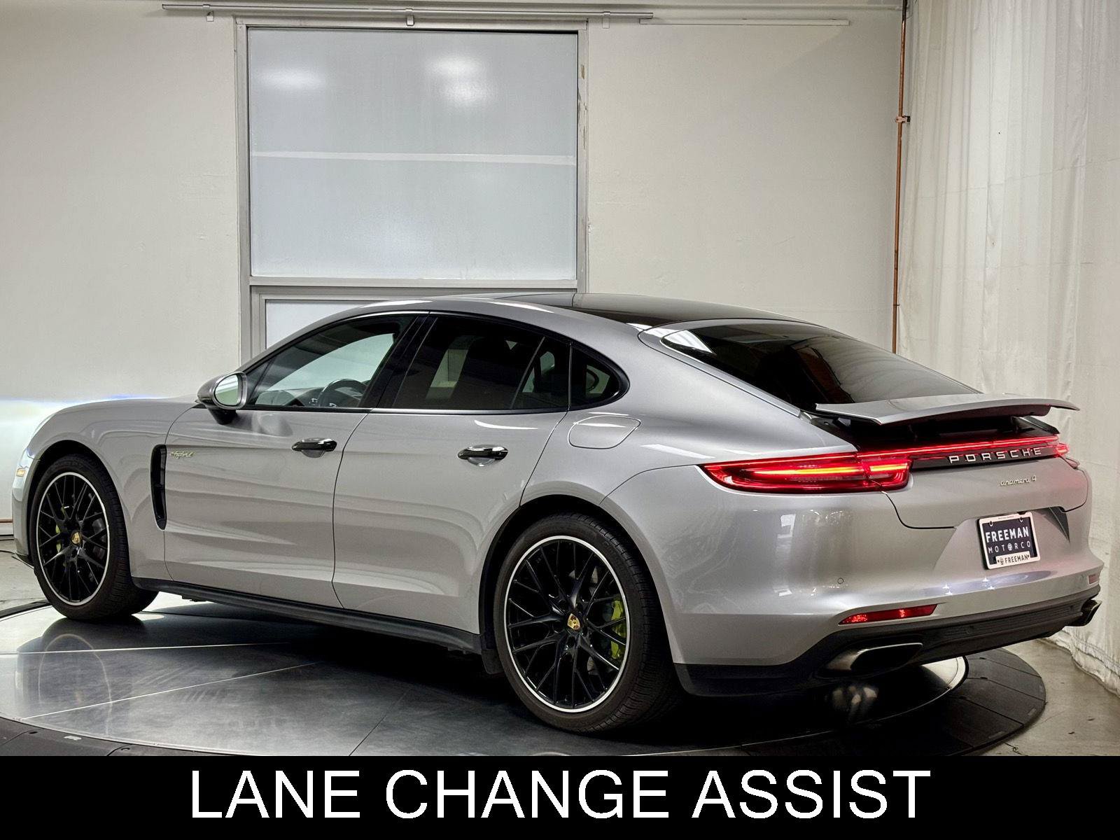 Used 2018 Porsche Panamera 4 AWD/4WD image 7