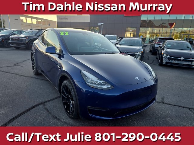 Used 2022 Tesla Model Y Long Range AWD/4WD image 3