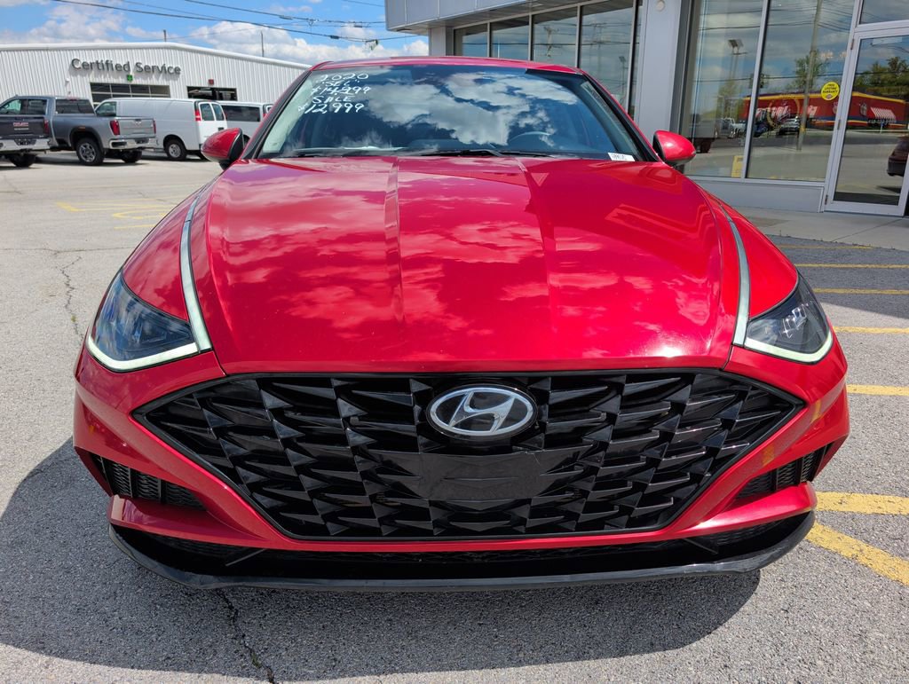 Used 2020 Hyundai Sonata SEL w/ Premium Package FWD image 2