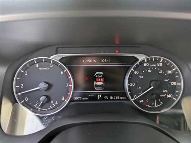 Used 2025 Nissan Rogue SV w/ SV Premium Package image 10