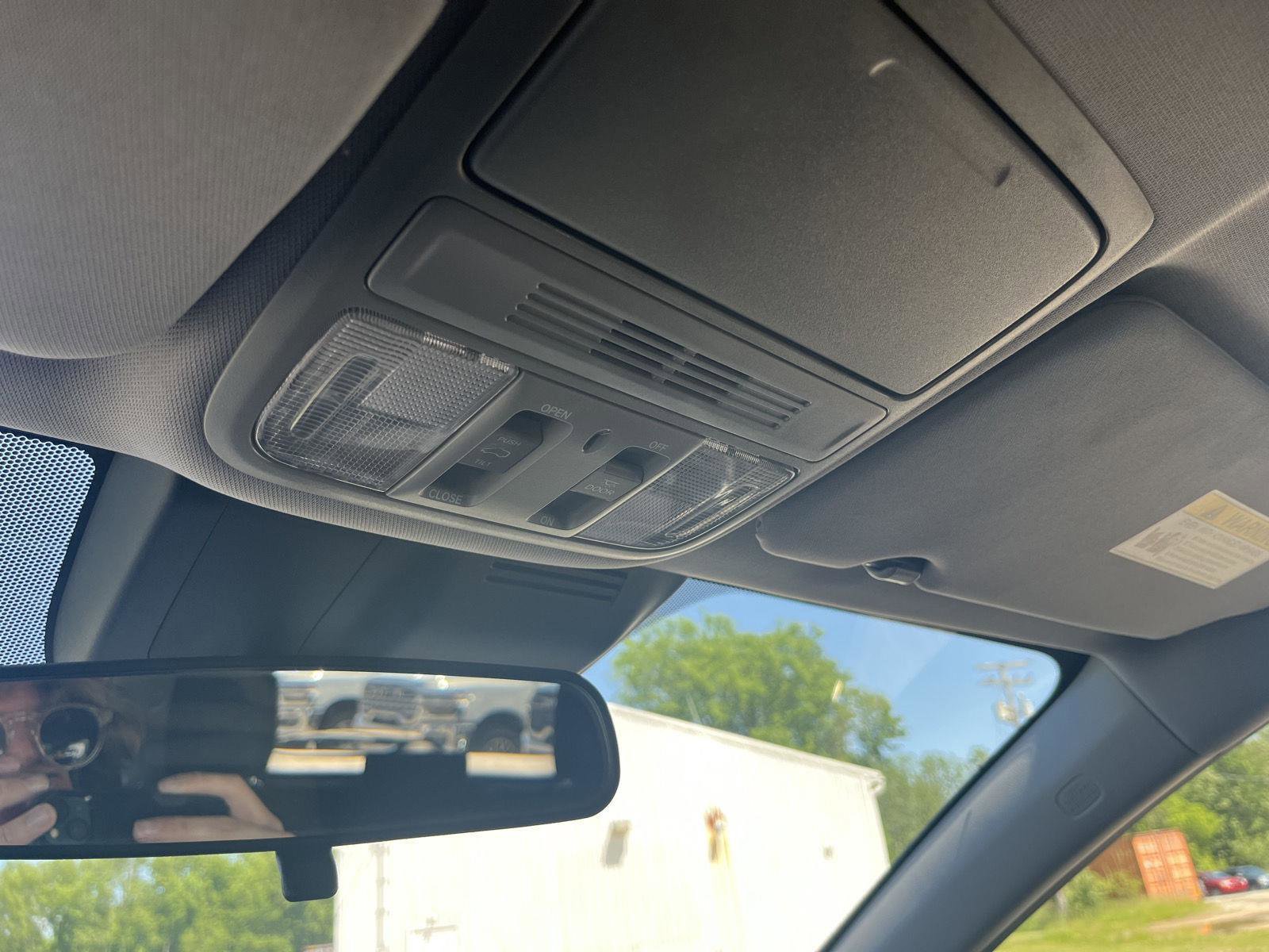 Used 2019 Honda CR-V EX image 23