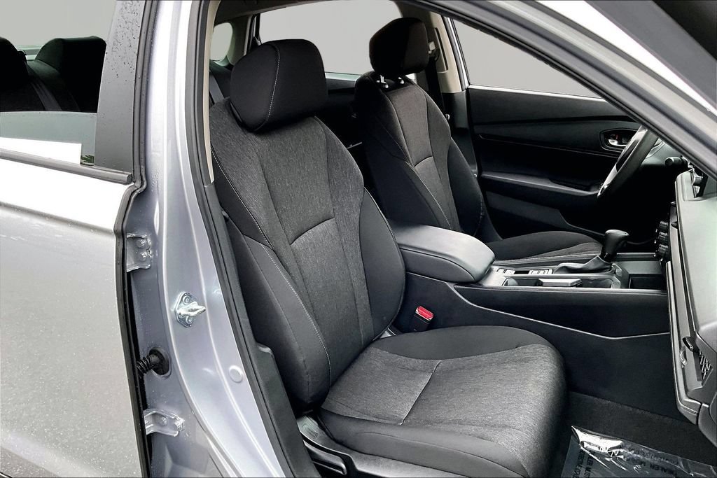Certified 2025 Honda Accord LX image 19