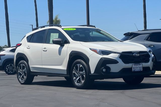 Used 2024 Subaru Crosstrek 2.0i Premium AWD/4WD image 2
