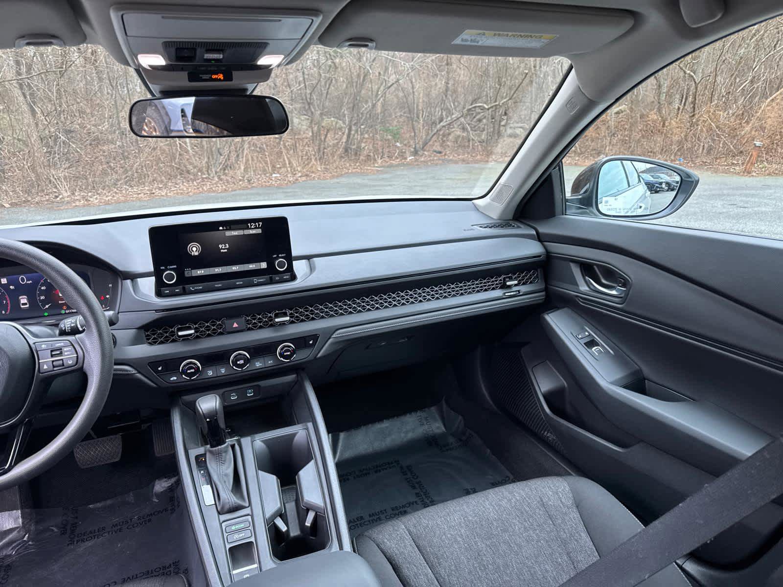 Used 2025 Honda Accord SE image 36