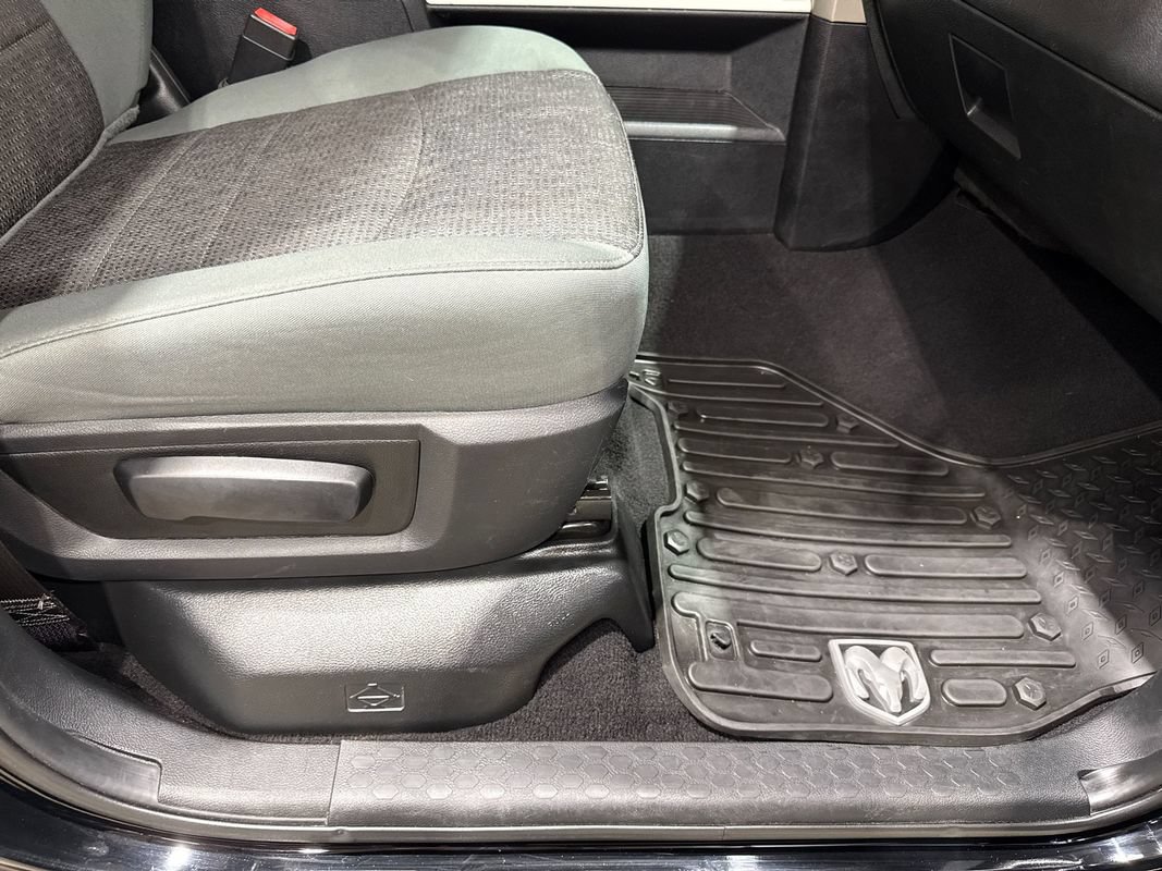 Used 2015 RAM 3500 Lone Star AWD/4WD image 91