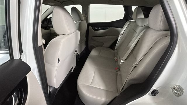 Used 2018 Nissan Rogue Sport SV w/ SV All-Weather Package FWD image 26