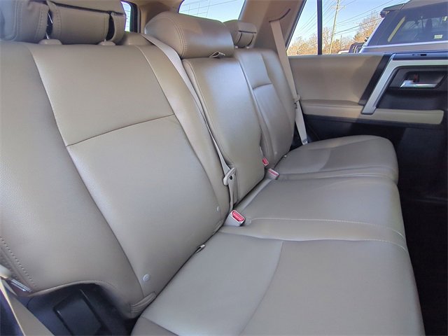 Used 2018 Toyota 4Runner SR5 image 33