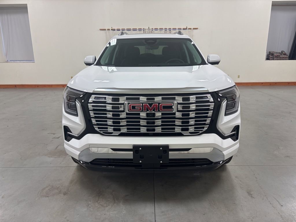 New 2026 GMC Terrain Denali AWD/4WD image 3