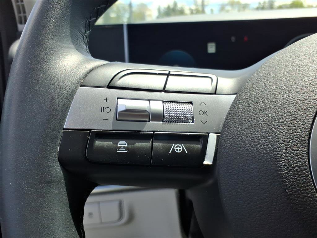Certified 2025 Hyundai Tucson SEL AWD/4WD image 25