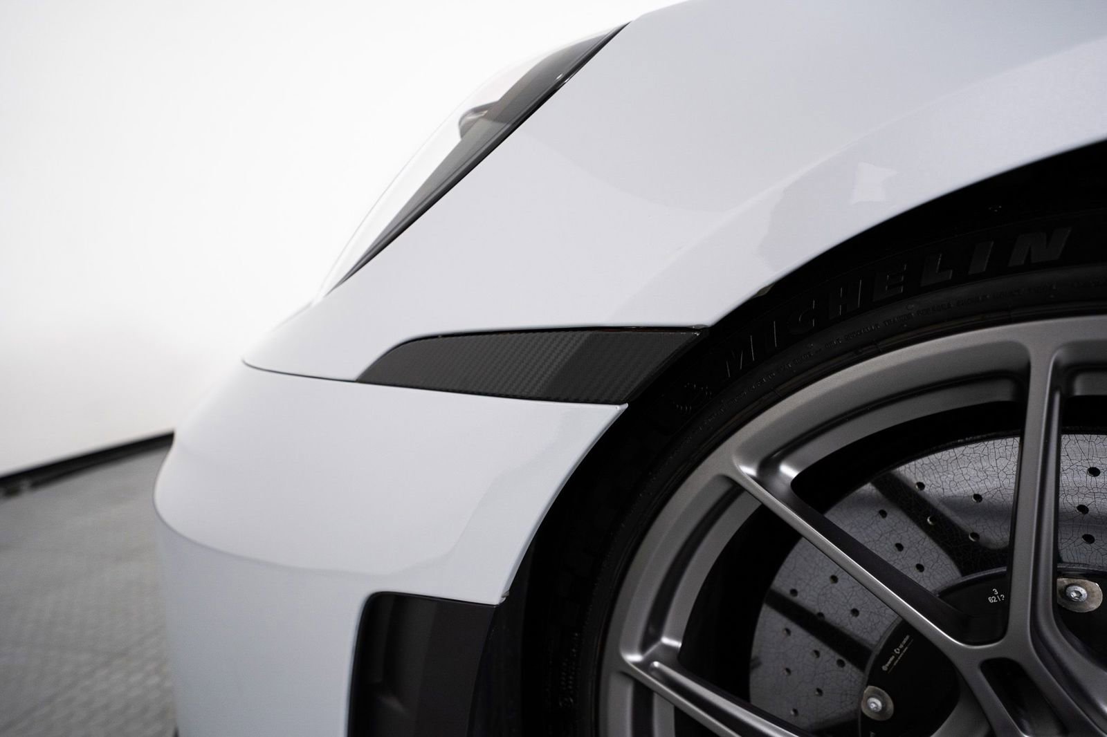 Used 2025 Porsche 911 GT3 image 13