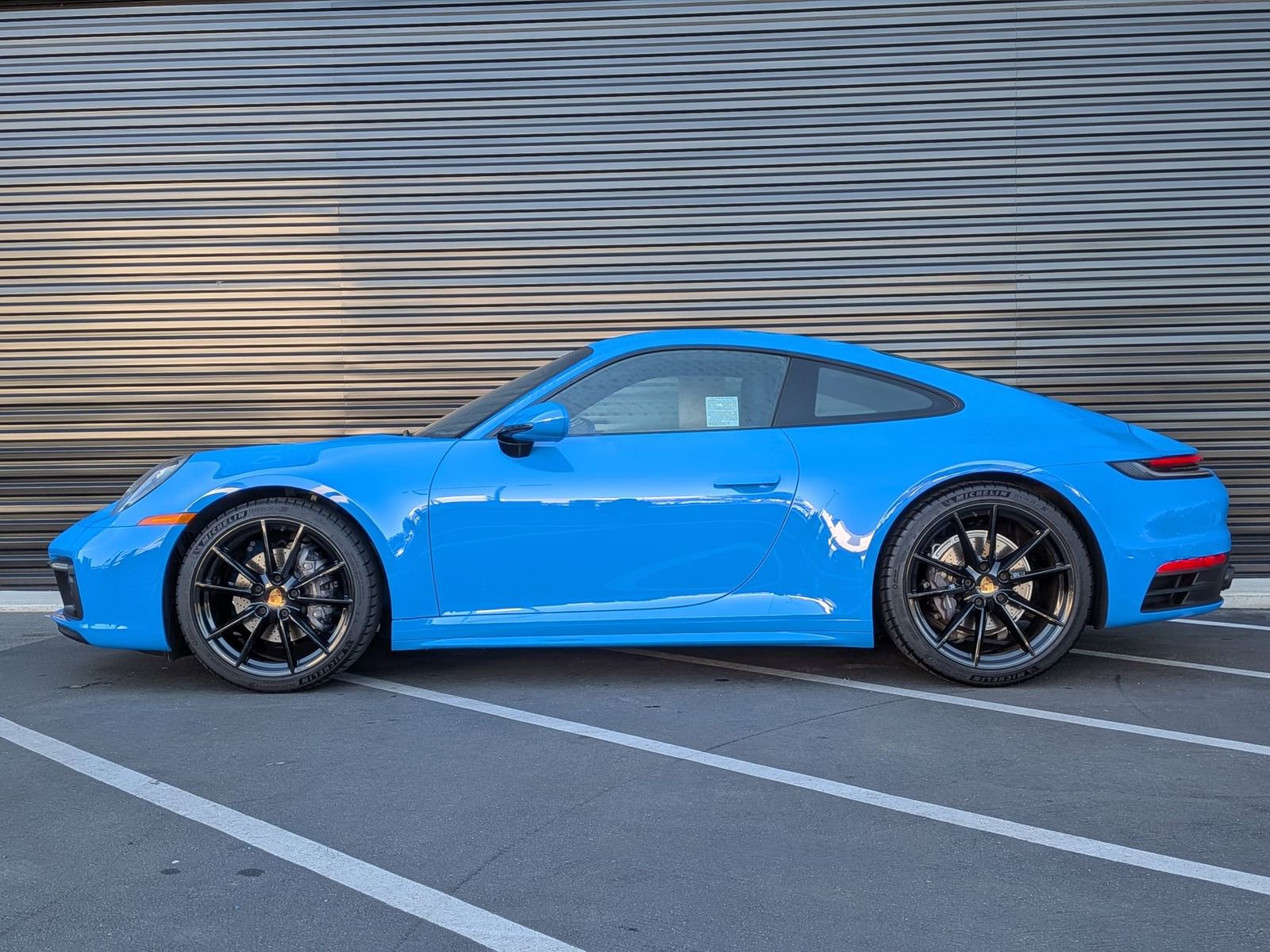 Certified 2022 Porsche 911 Carrera RWD image 2