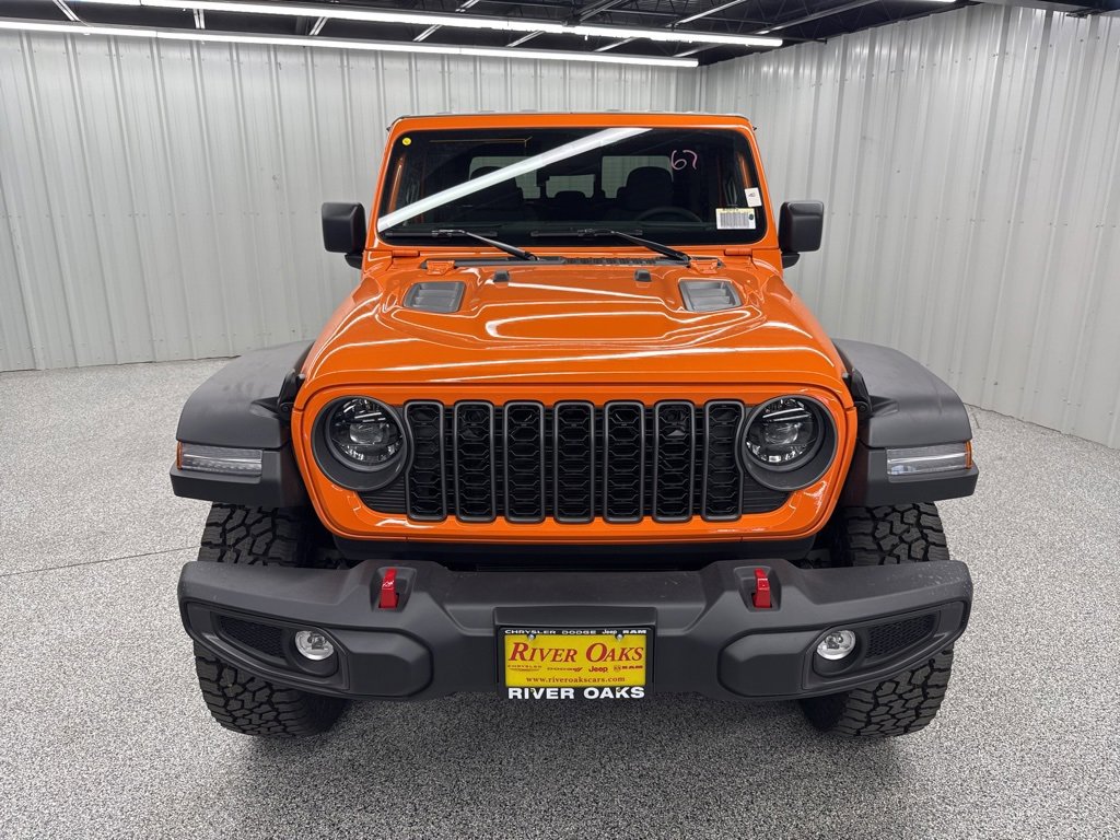 New 2025 Jeep Gladiator Rubicon w/ Convenience Group image 2