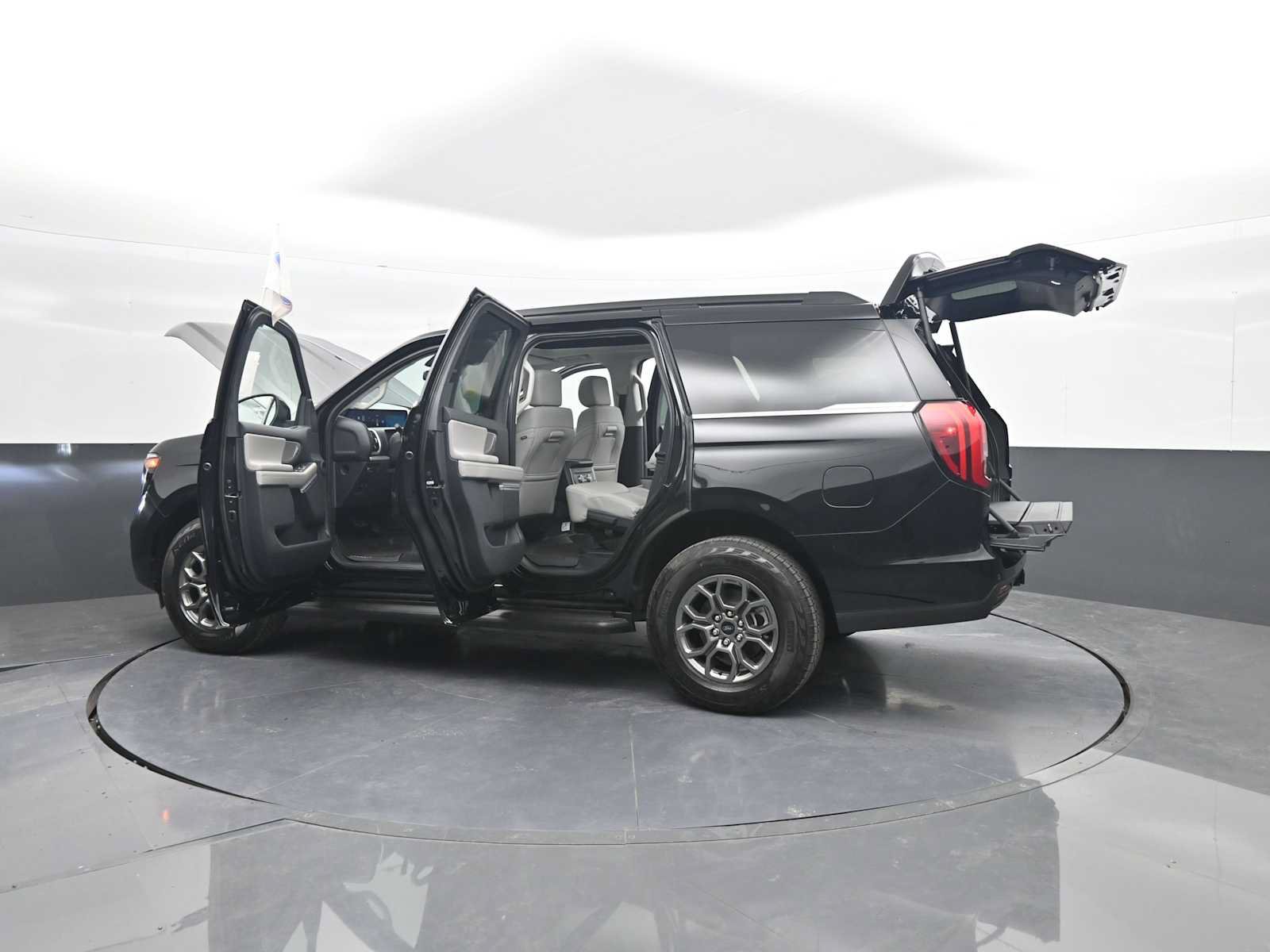 New 2026 Ford Expedition Active AWD/4WD image 68