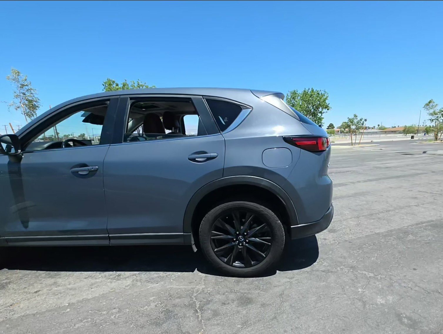 Used 2022 MAZDA CX-5 Carbon Edition AWD/4WD image 2