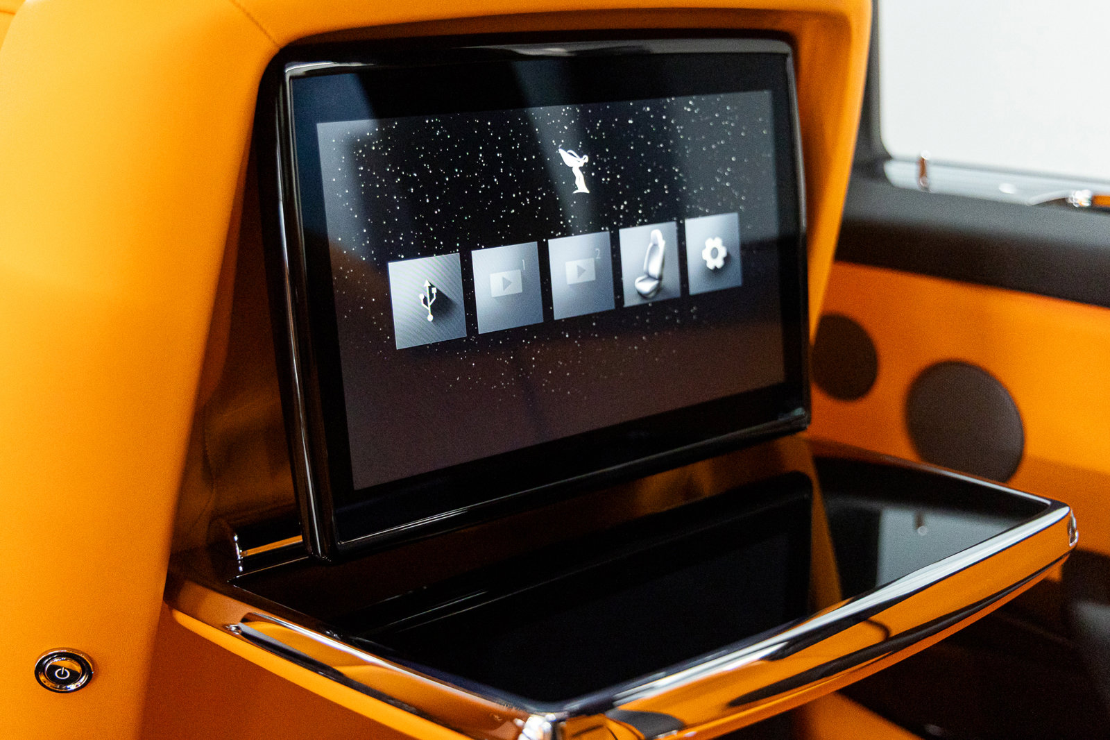 New 2026 Rolls-Royce Cullinan image 38