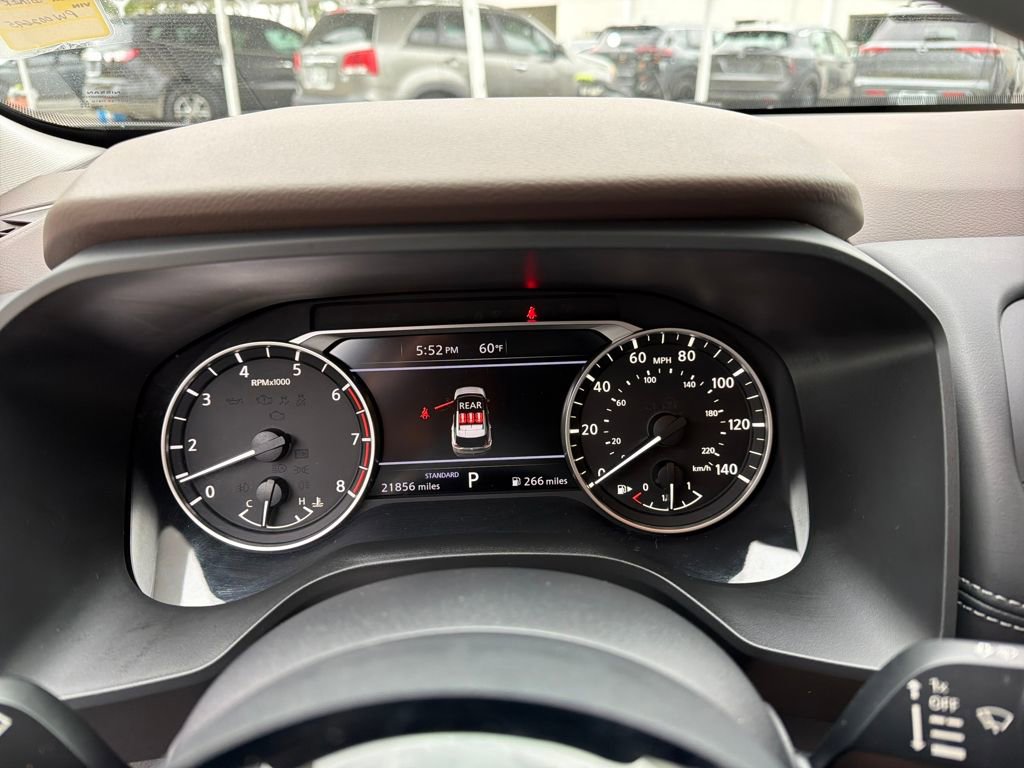 Certified 2023 Nissan Rogue SV image 24