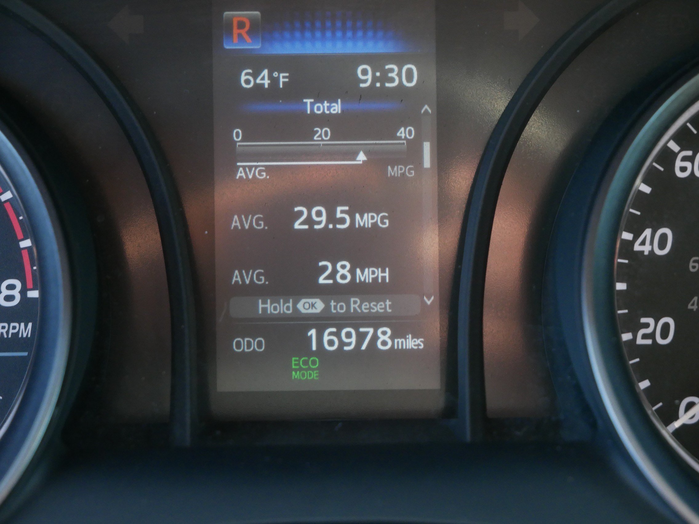 Used 2023 Toyota Camry SE FWD image 32