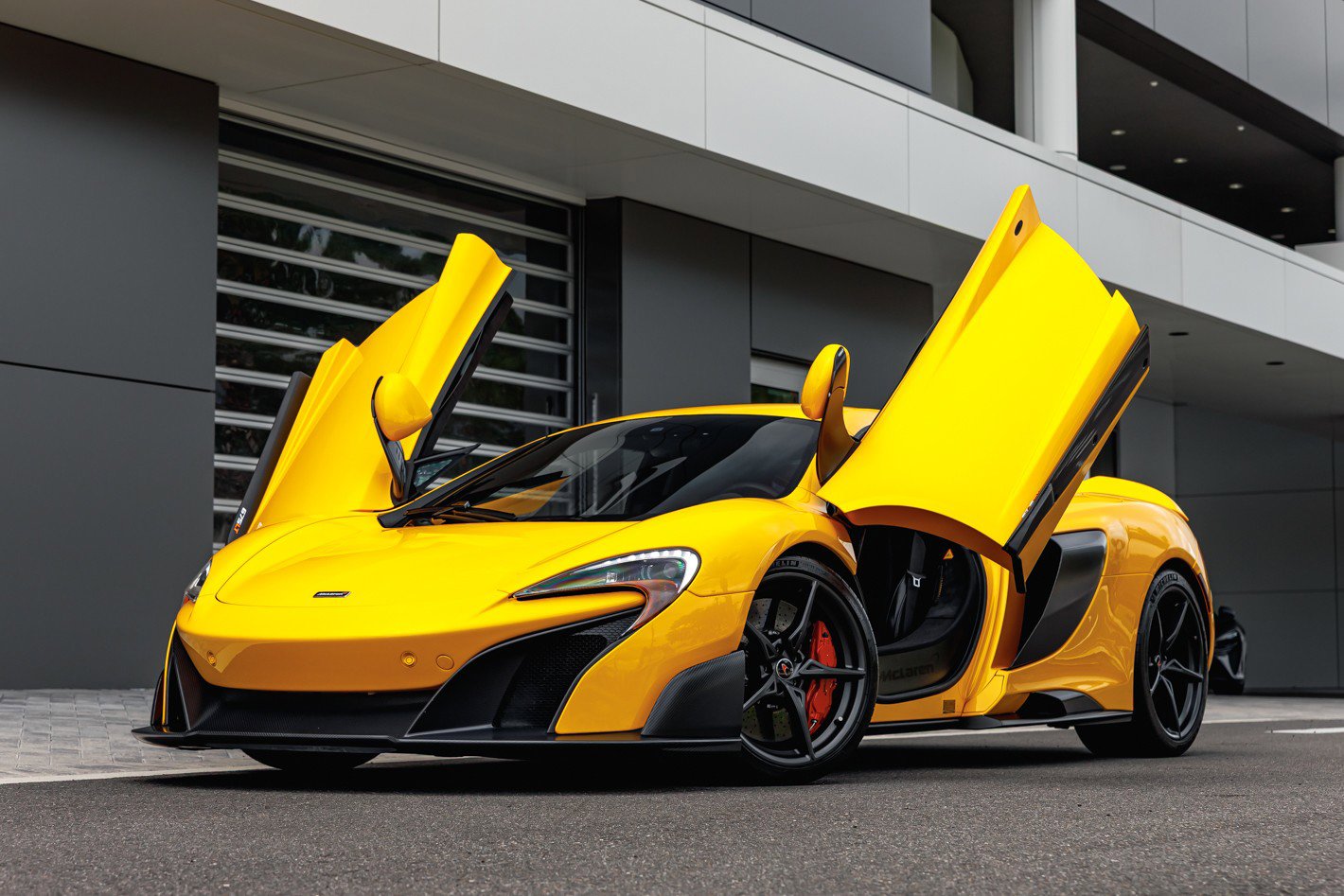 Used 2016 McLaren 675LT Coupe image 8