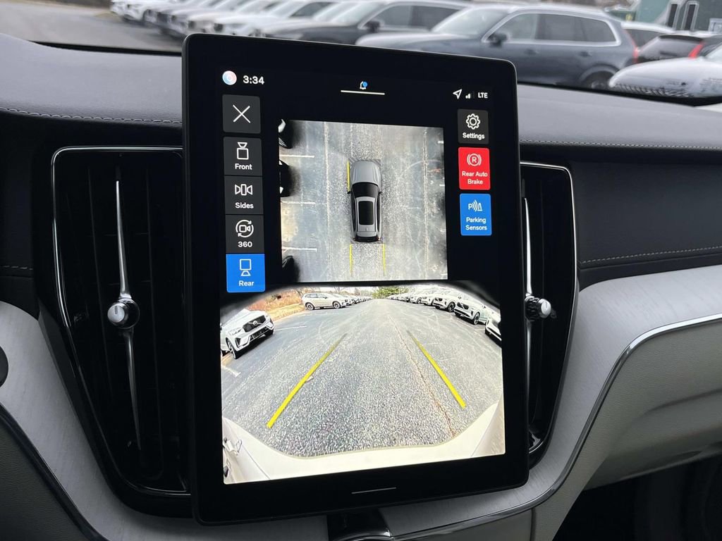 New 2026 Volvo XC60 B5 Ultra w/ Climate Package image 29