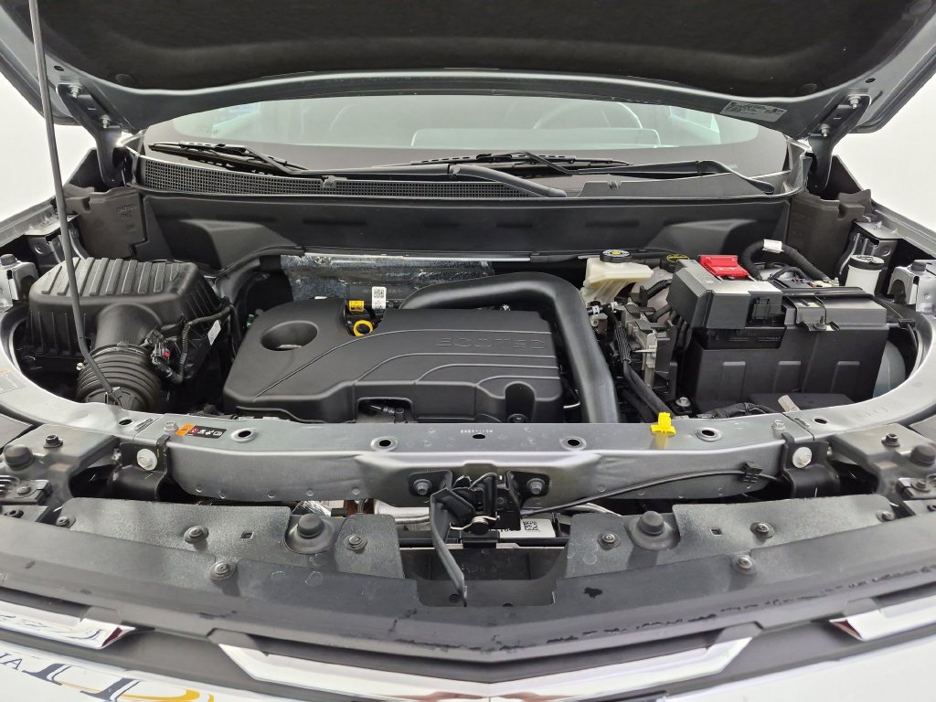 Certified 2026 Chevrolet Equinox LT FWD image 39