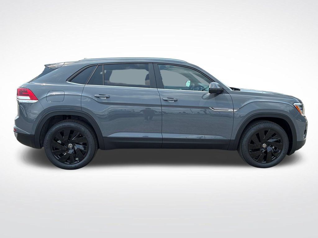 New 2026 Volkswagen Atlas Cross Sport SE AWD/4WD image 2