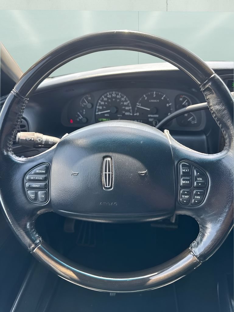 Used 2002 Lincoln Blackwood RWD image 21