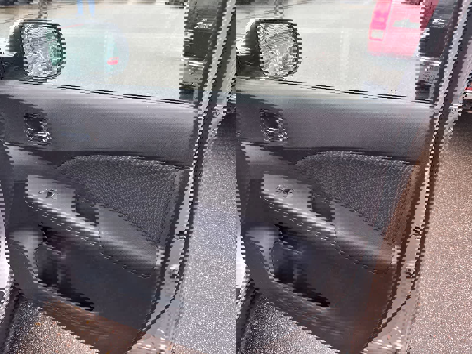 Used 2015 Honda CR-V EX image 27