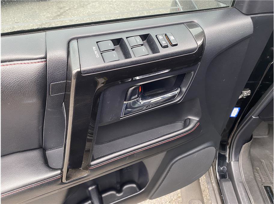 Used 2015 Toyota 4Runner TRD Pro image 11