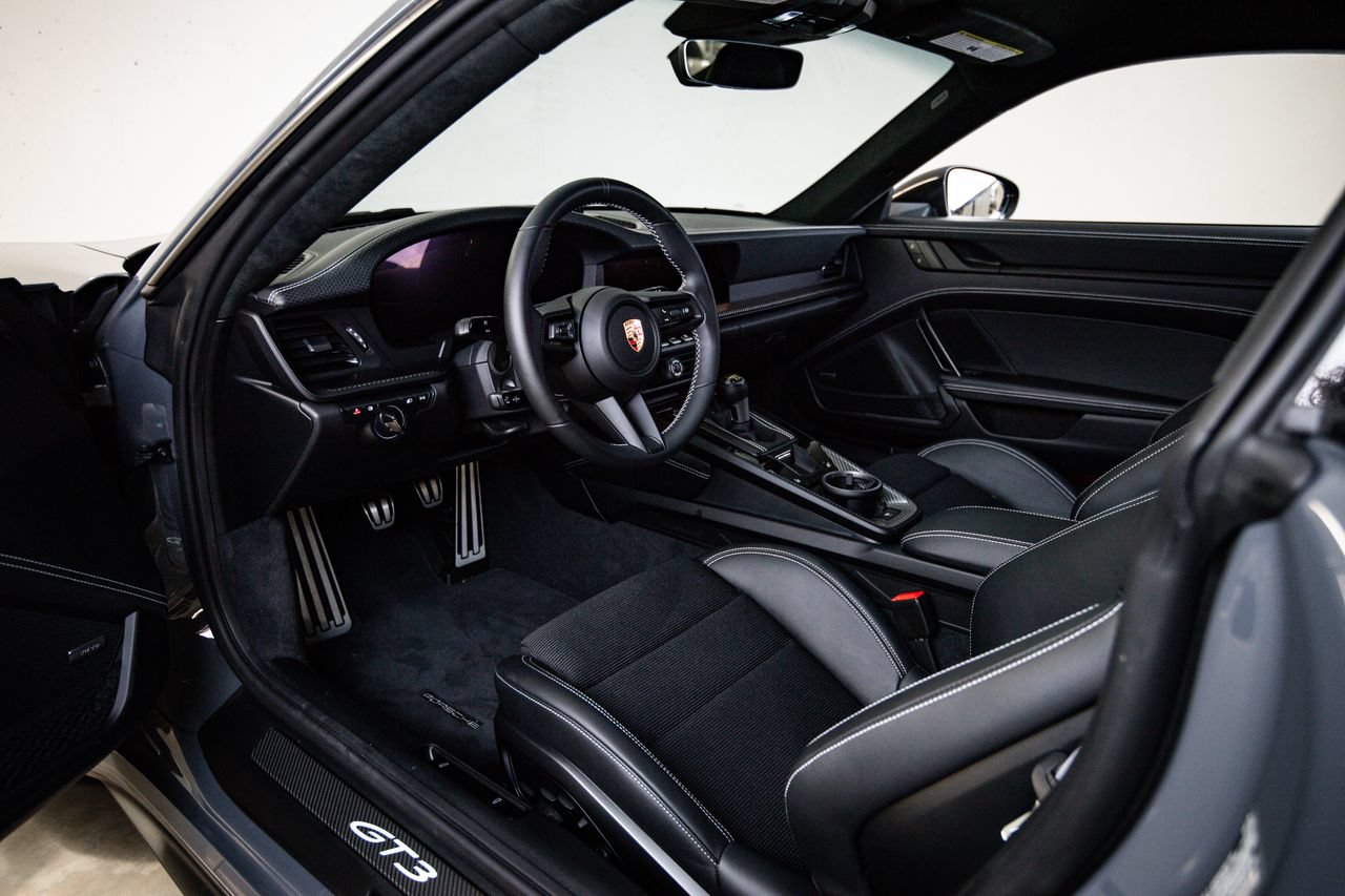 Certified 2026 Porsche 911 GT3 RWD image 4
