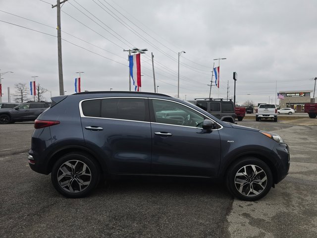 Used 2021 Kia Sportage EX w/ EX Technology Package image 4