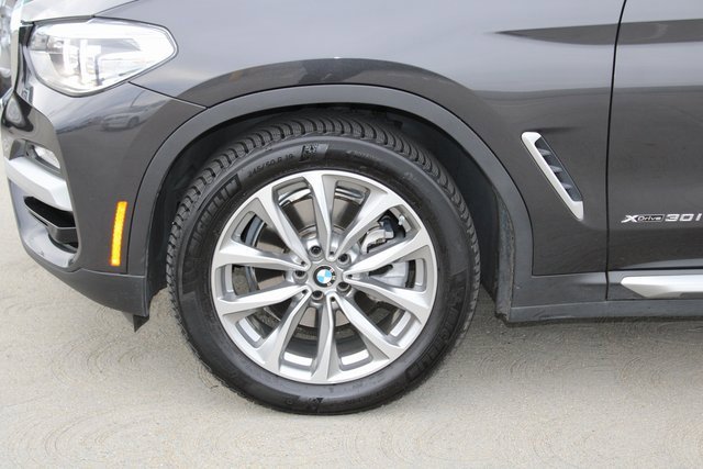 Used 2018 BMW X3 xDrive30i image 4
