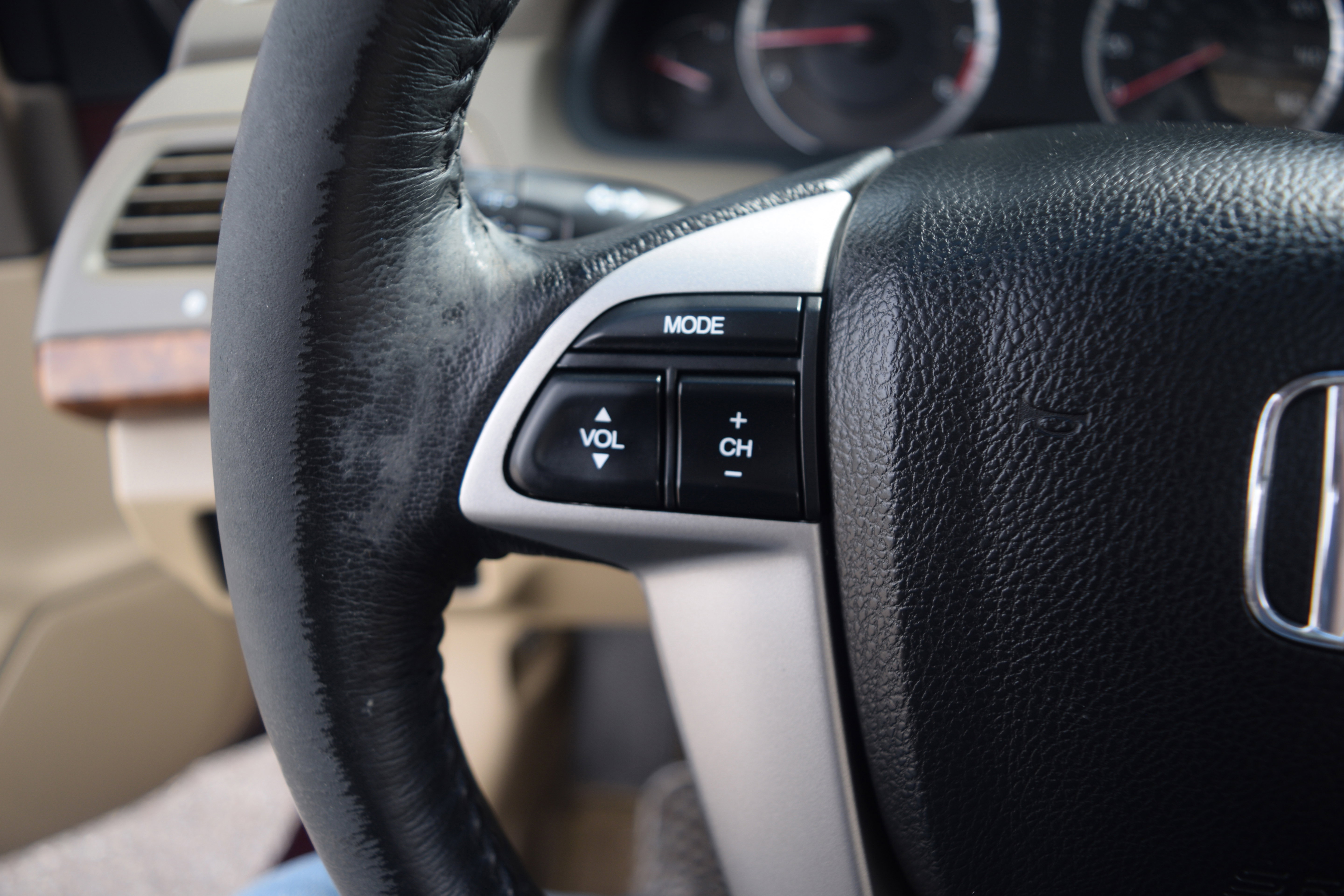 Used 2009 Honda Accord EX-L image 6