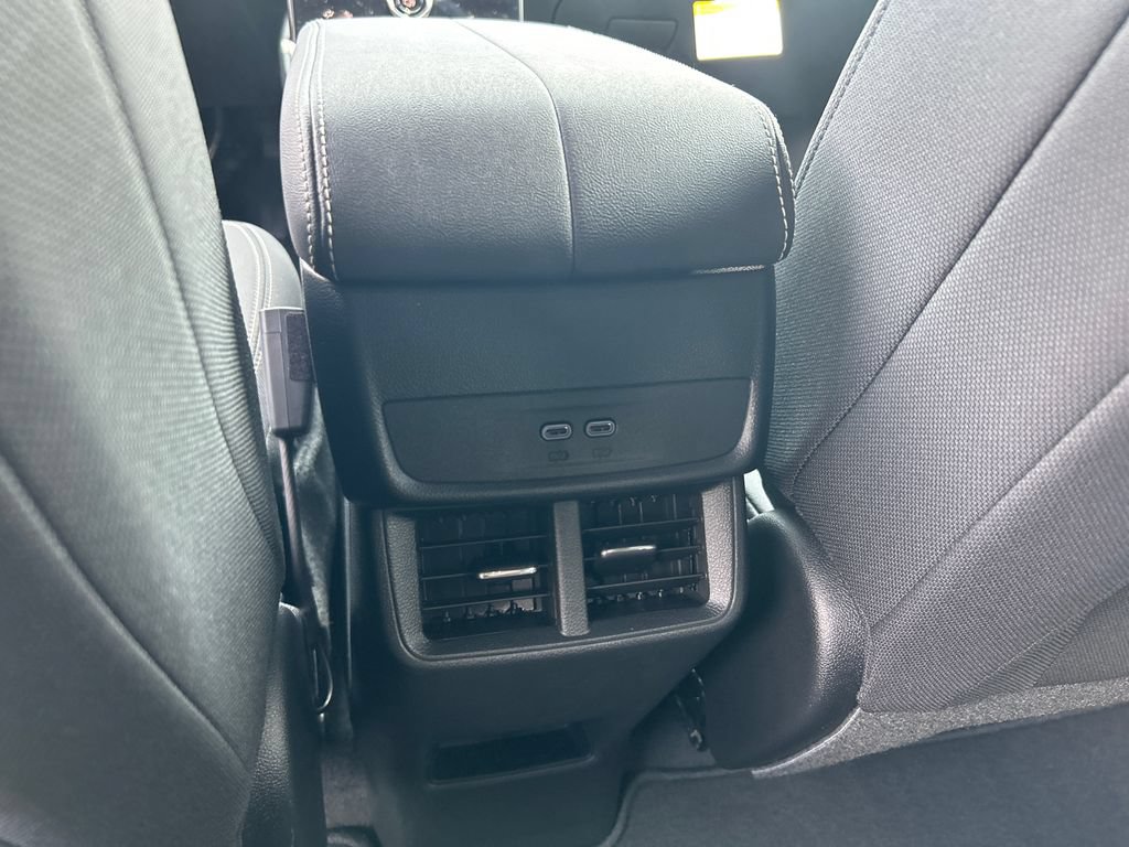 New 2027 GMC Terrain Elevation w/ Technology Package II AWD/4WD image 31