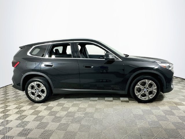 Used 2023 BMW X1 xDrive28i w/ Convenience Package AWD/4WD image 2