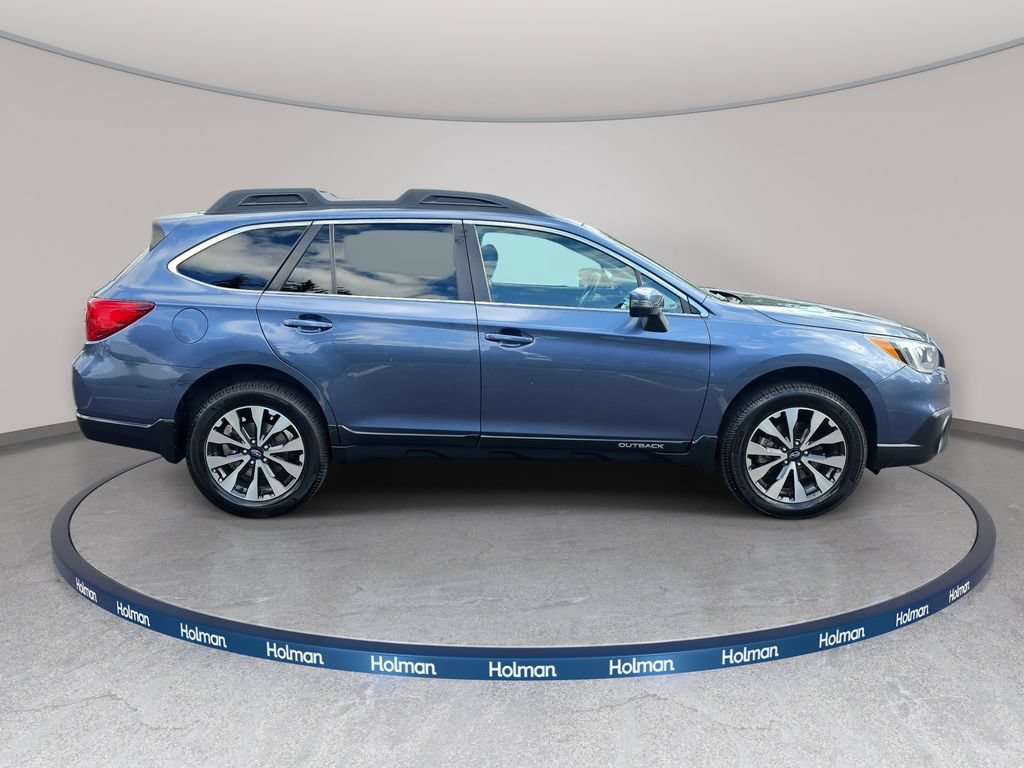 Used 2017 Subaru Outback 2.5i Limited AWD/4WD image 4