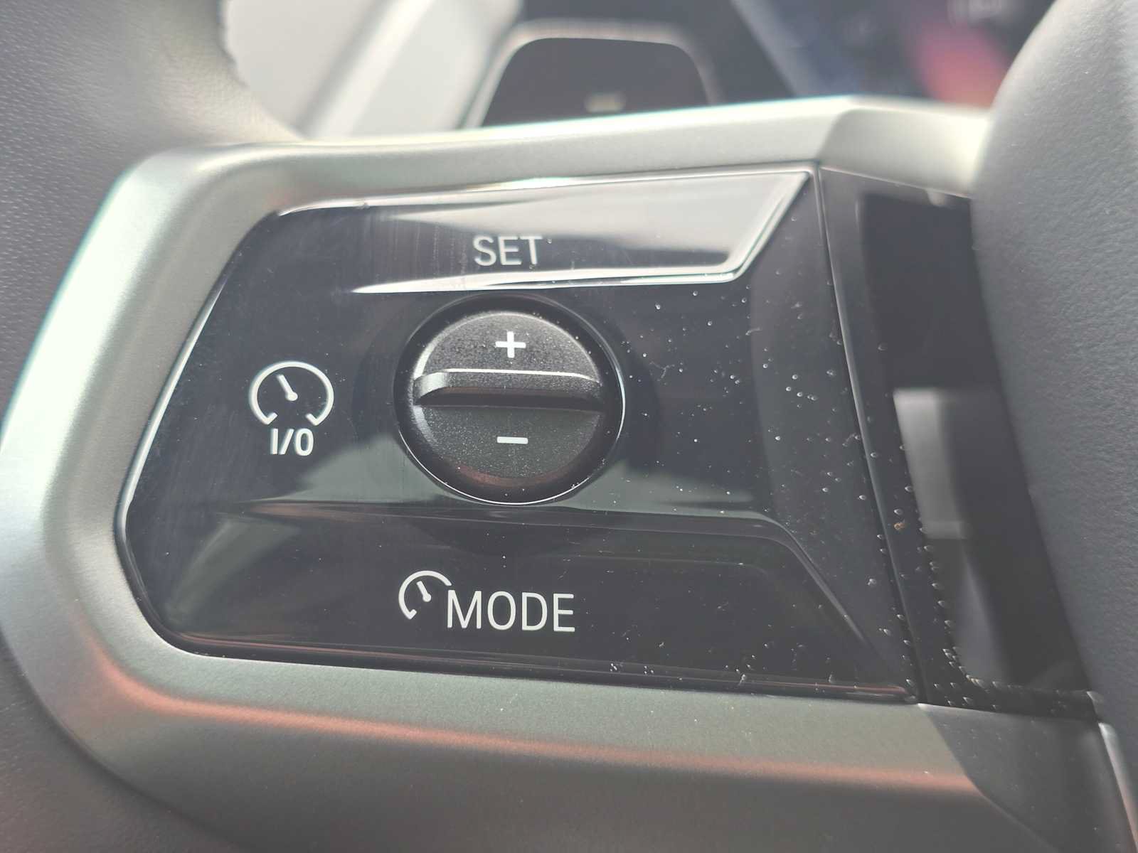 Used 2025 BMW X3 xDrive30i w/ Premium Package AWD/4WD image 35